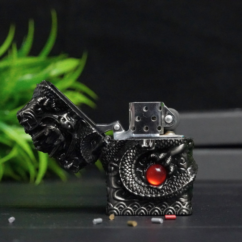 Armored Dragon Lighter (NEW)