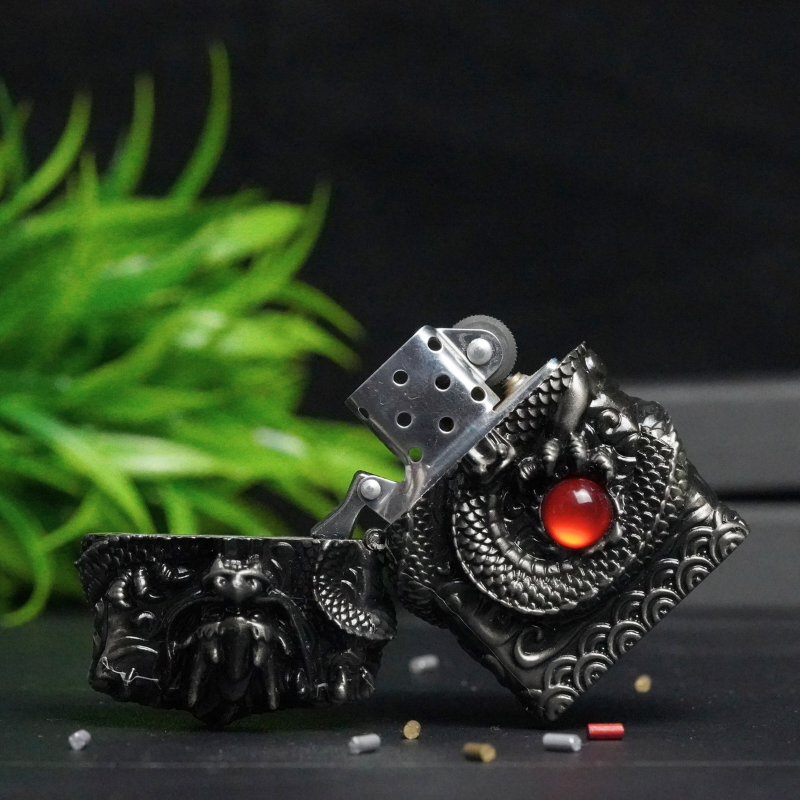 Armored Dragon Lighter (NEW)